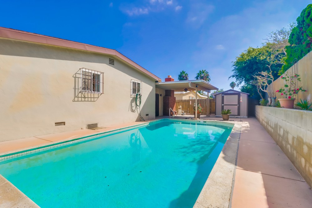 Virtual tour photo 51 of 54 for 2263 Hemlock Ave