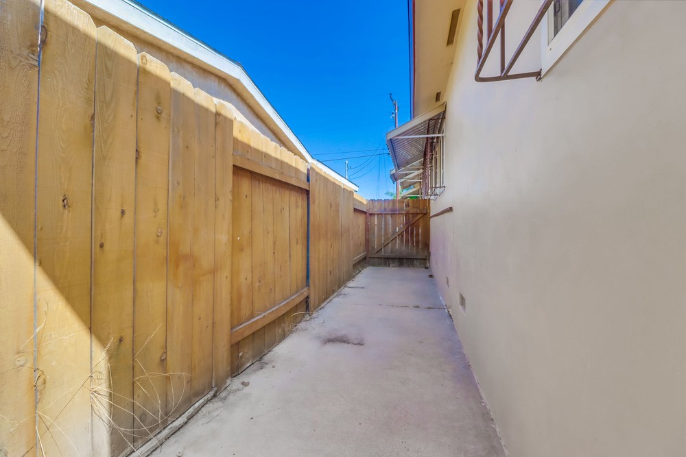 Virtual tour photo 55 of 54 for 2263 Hemlock Ave