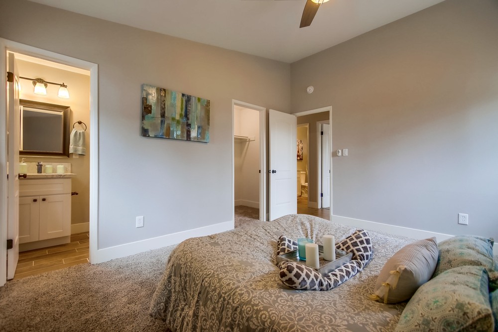 Virtual tour photo 20 of 40 for 2263 Ilex Ave