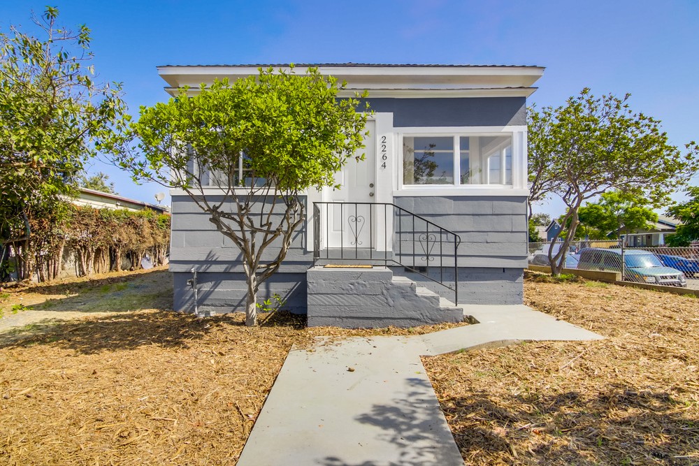Virtual tour photo 1 of 39 for 2264 Imperial Ave
