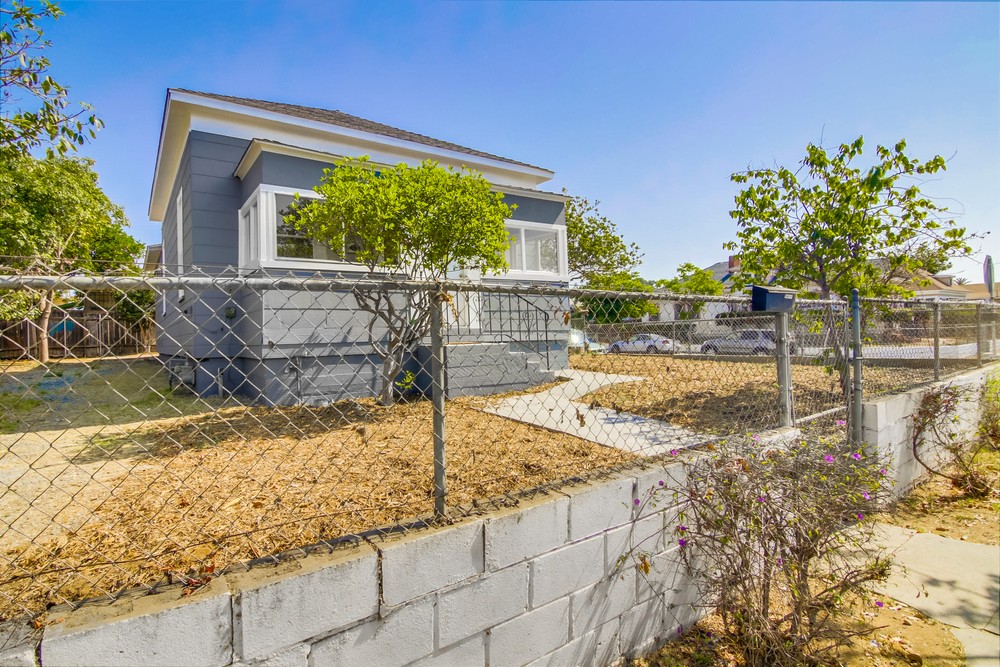 Virtual tour photo 3 of 39 for 2264 Imperial Ave