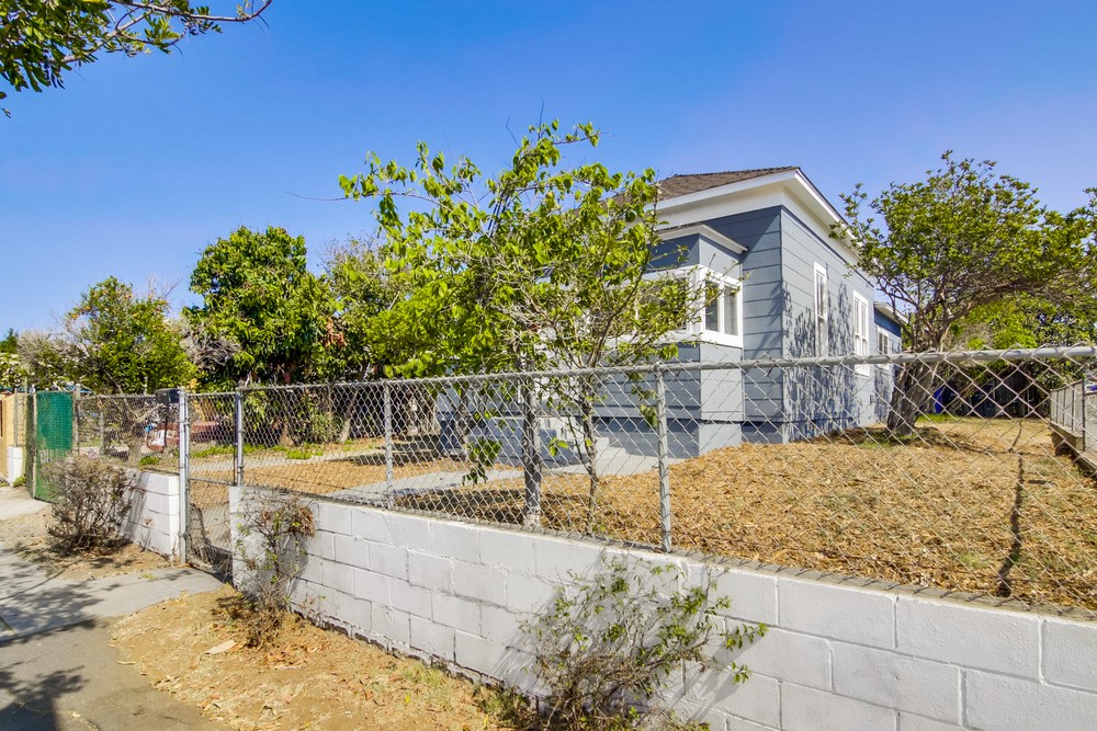 Virtual tour photo 4 of 39 for 2264 Imperial Ave