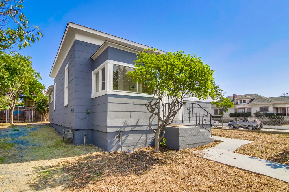 Virtual tour photo 5 of 39 for 2264 Imperial Ave