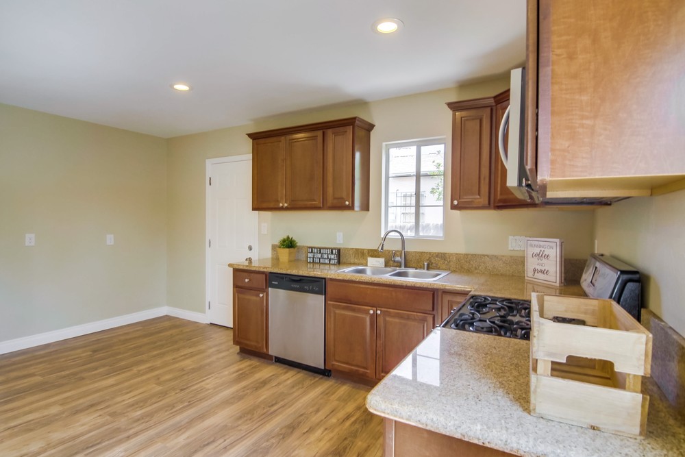 Virtual tour photo 15 of 39 for 2264 Imperial Ave
