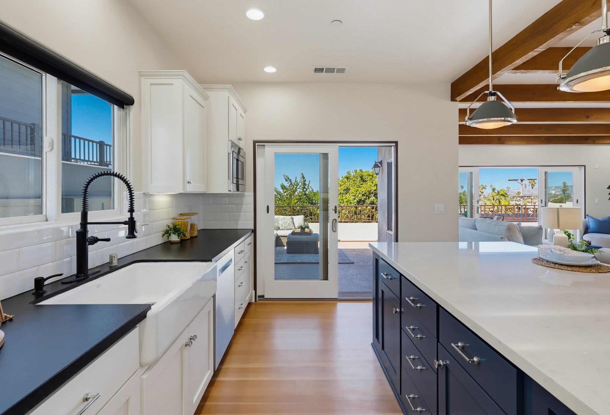 Virtual tour photo 25 of 125 for 2264 Soto St