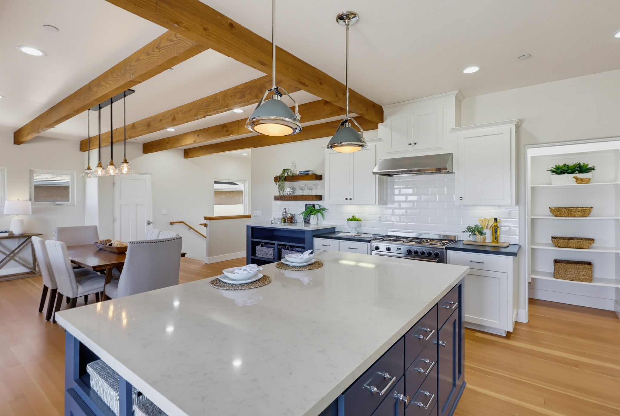 Virtual tour photo 27 of 125 for 2264 Soto St