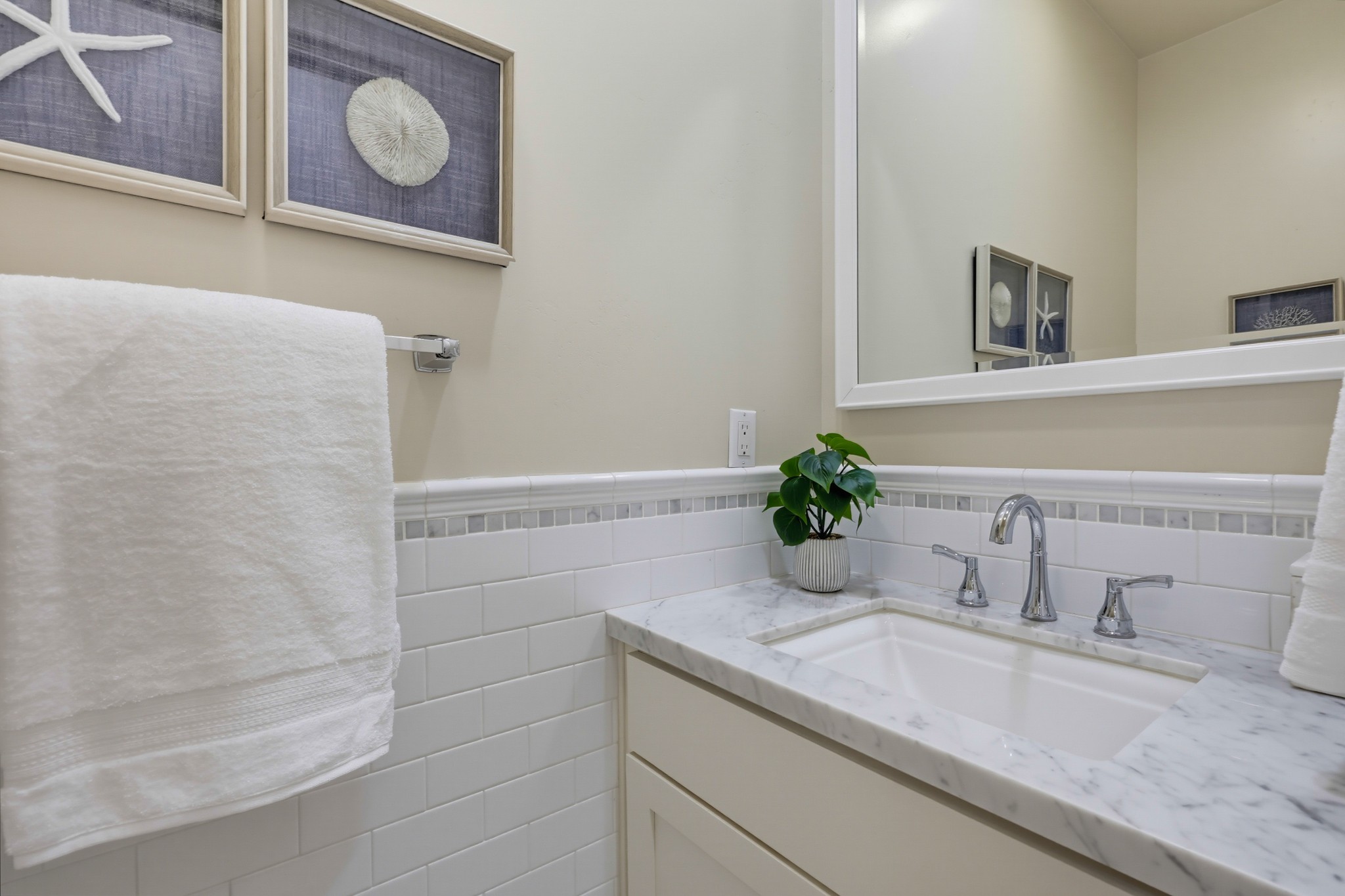 Virtual tour photo 31 of 125 for 2264 Soto St