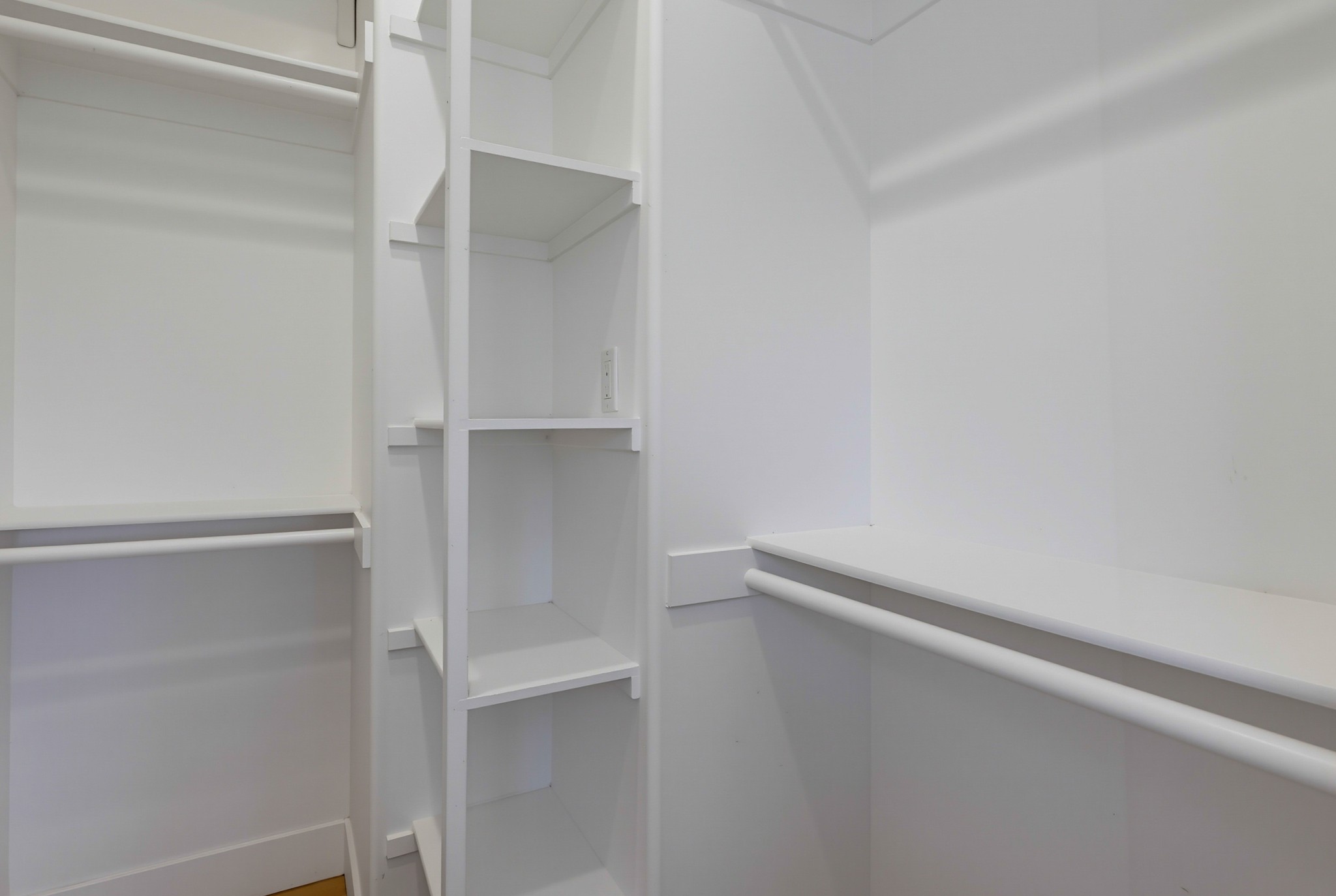 Virtual tour photo 63 of 125 for 2264 Soto St