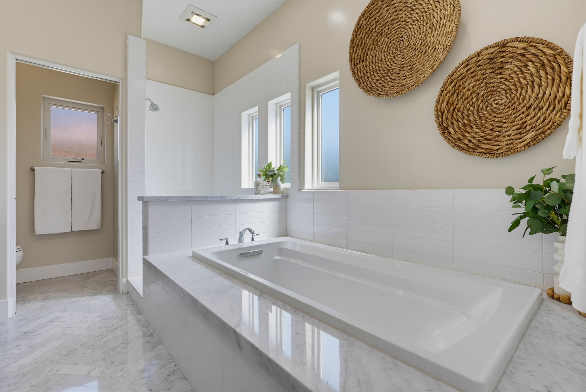 Virtual tour photo 66 of 125 for 2264 Soto St