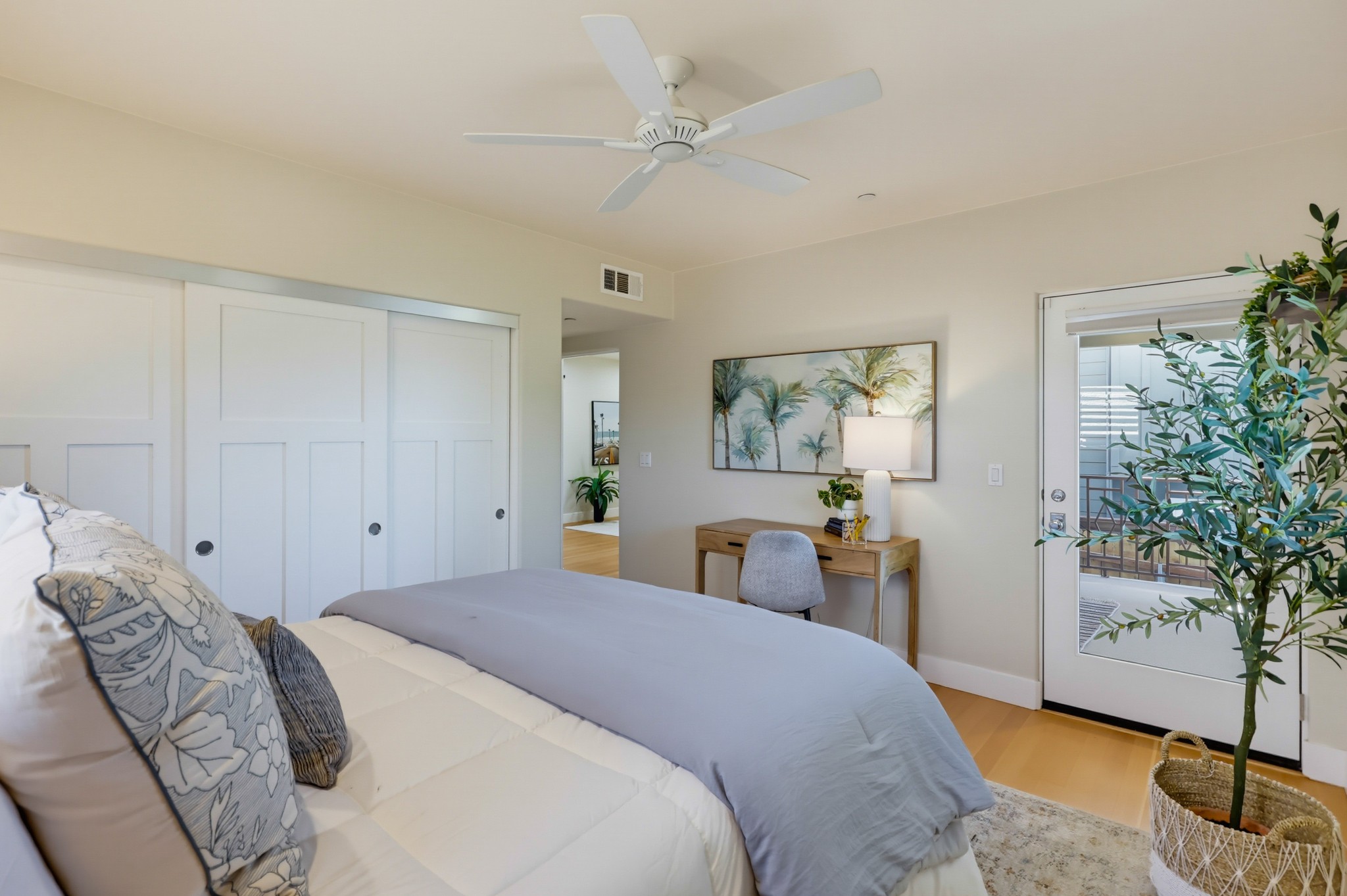 Virtual tour photo 86 of 125 for 2264 Soto St