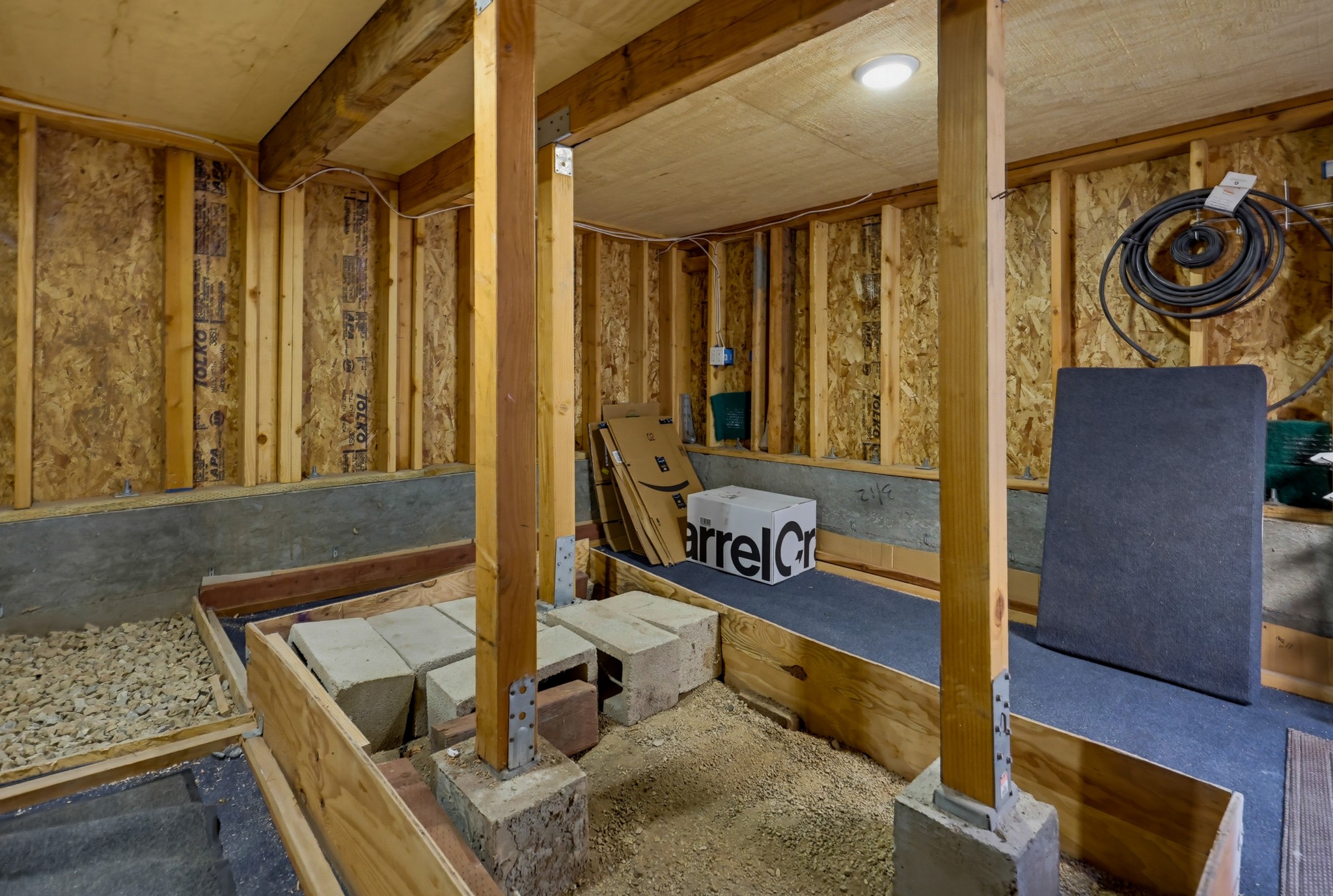 Virtual tour photo 101 of 125 for 2264 Soto St