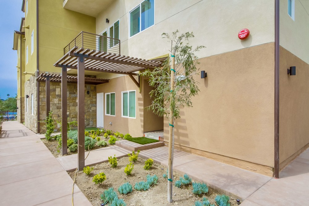Virtual tour photo 4 of 40 for 2266 W Dunlop St