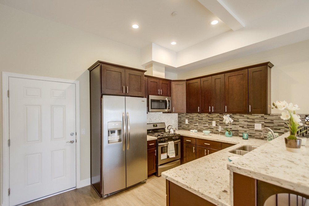 Virtual tour photo 14 of 40 for 2266 W Dunlop St