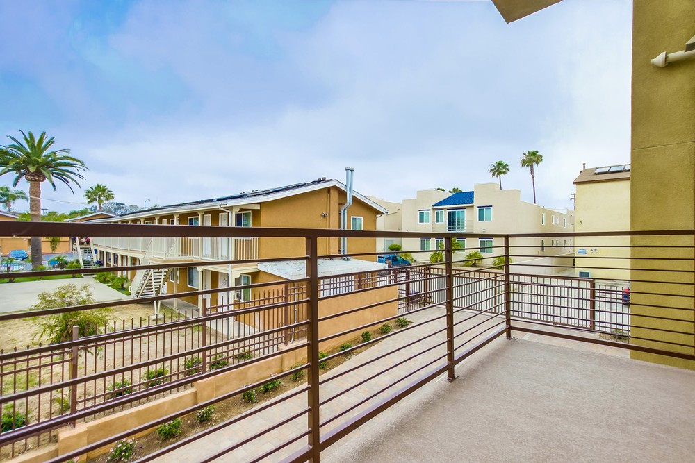 Virtual tour photo 21 of 40 for 2266 W Dunlop St