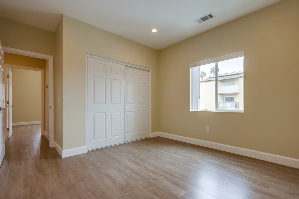 Virtual tour photo 23 of 40 for 2266 W Dunlop St