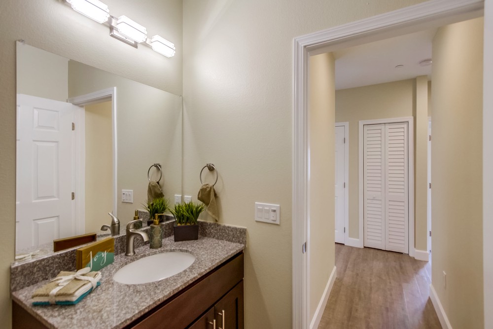 Virtual tour photo 26 of 40 for 2266 W Dunlop St