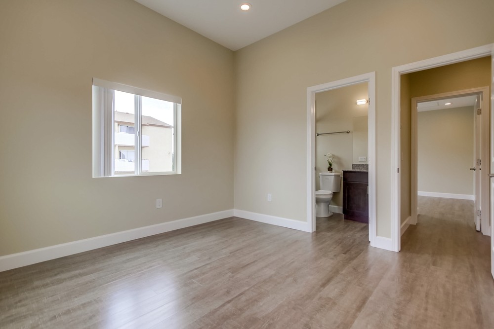 Virtual tour photo 29 of 40 for 2266 W Dunlop St