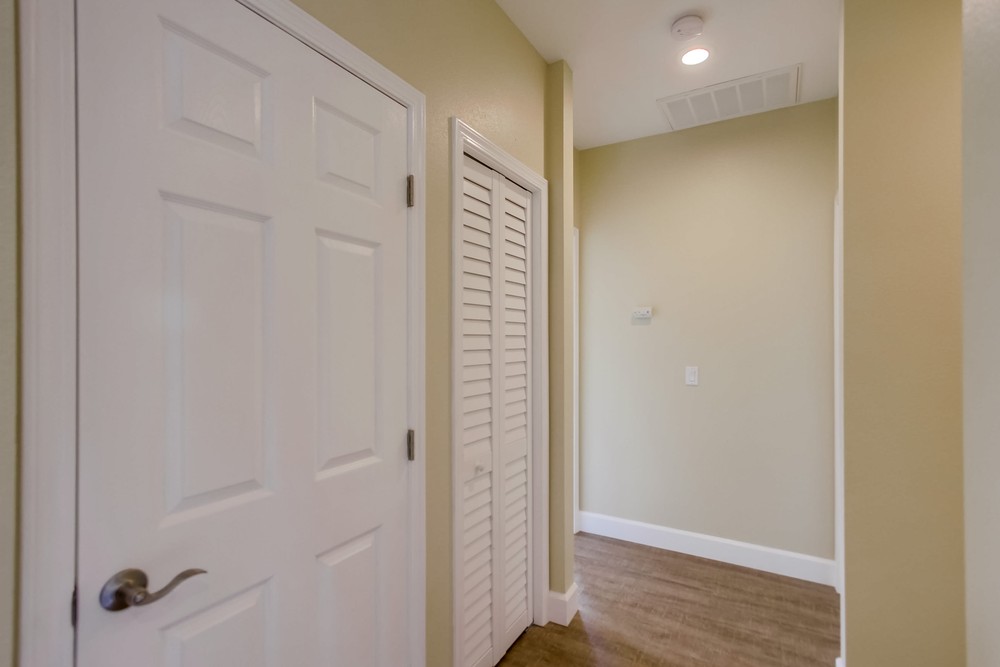 Virtual tour photo 33 of 40 for 2266 W Dunlop St