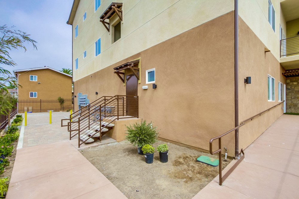 Virtual tour photo 36 of 40 for 2266 W Dunlop St