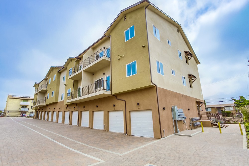 Virtual tour photo 38 of 40 for 2266 W Dunlop St