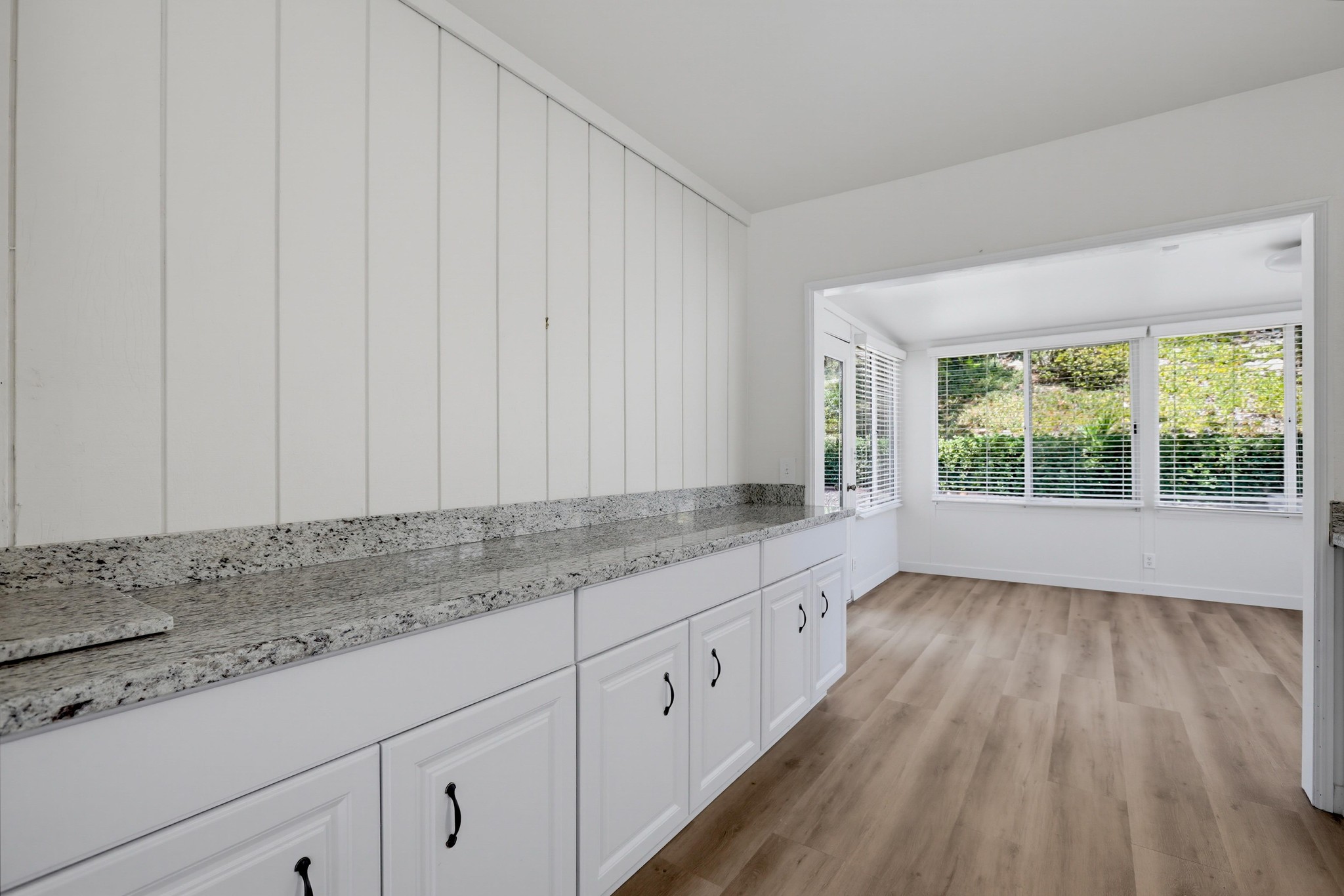 Virtual tour photo 16 of 60 for 22692 Via Santa Maria