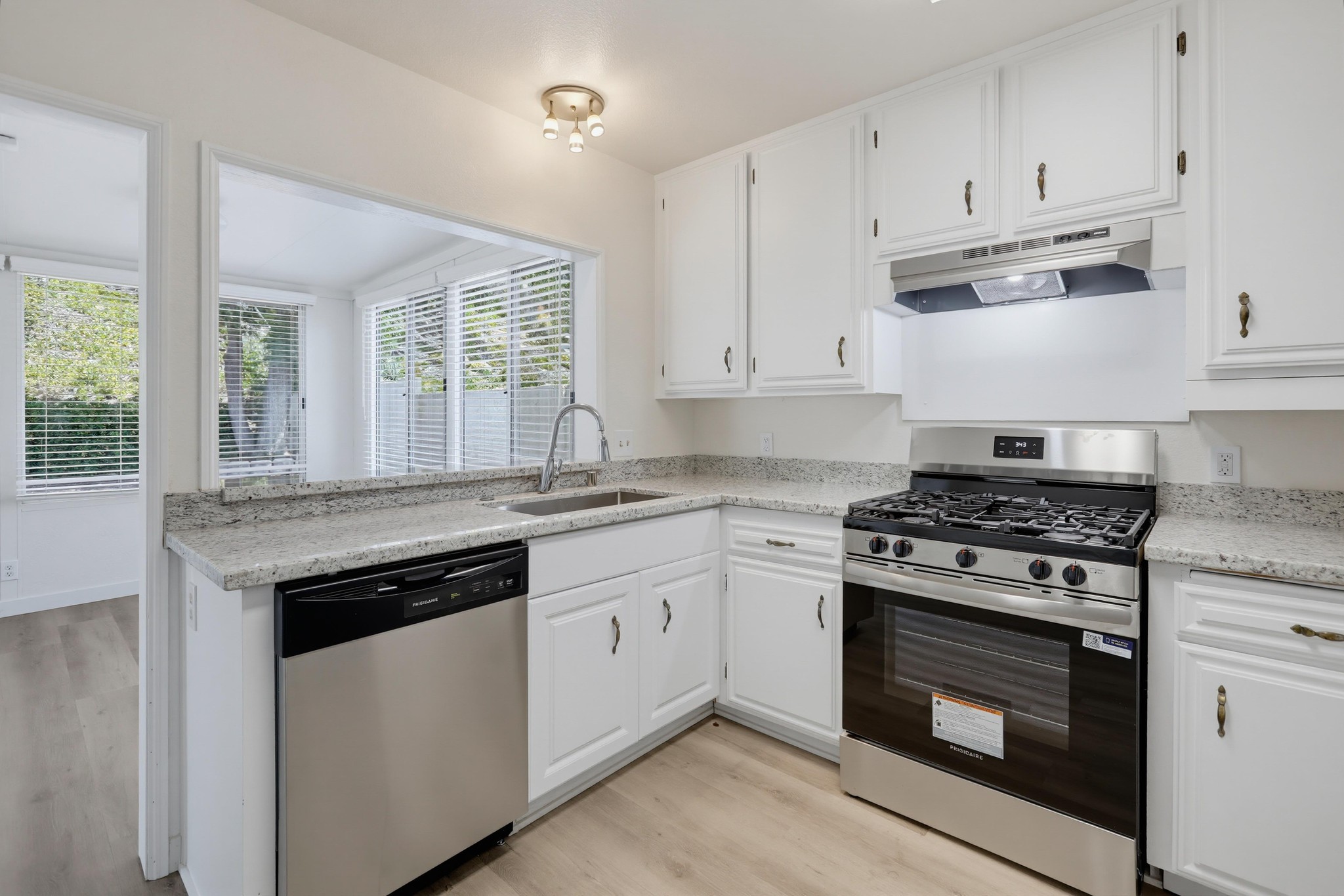 Virtual tour photo 19 of 60 for 22692 Via Santa Maria