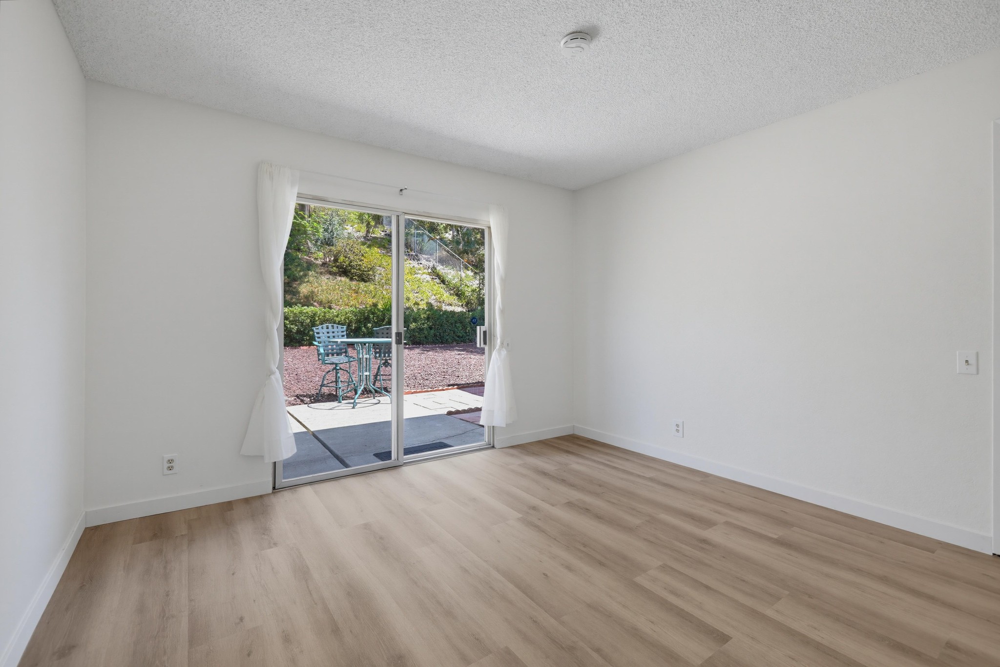 Virtual tour photo 30 of 60 for 22692 Via Santa Maria