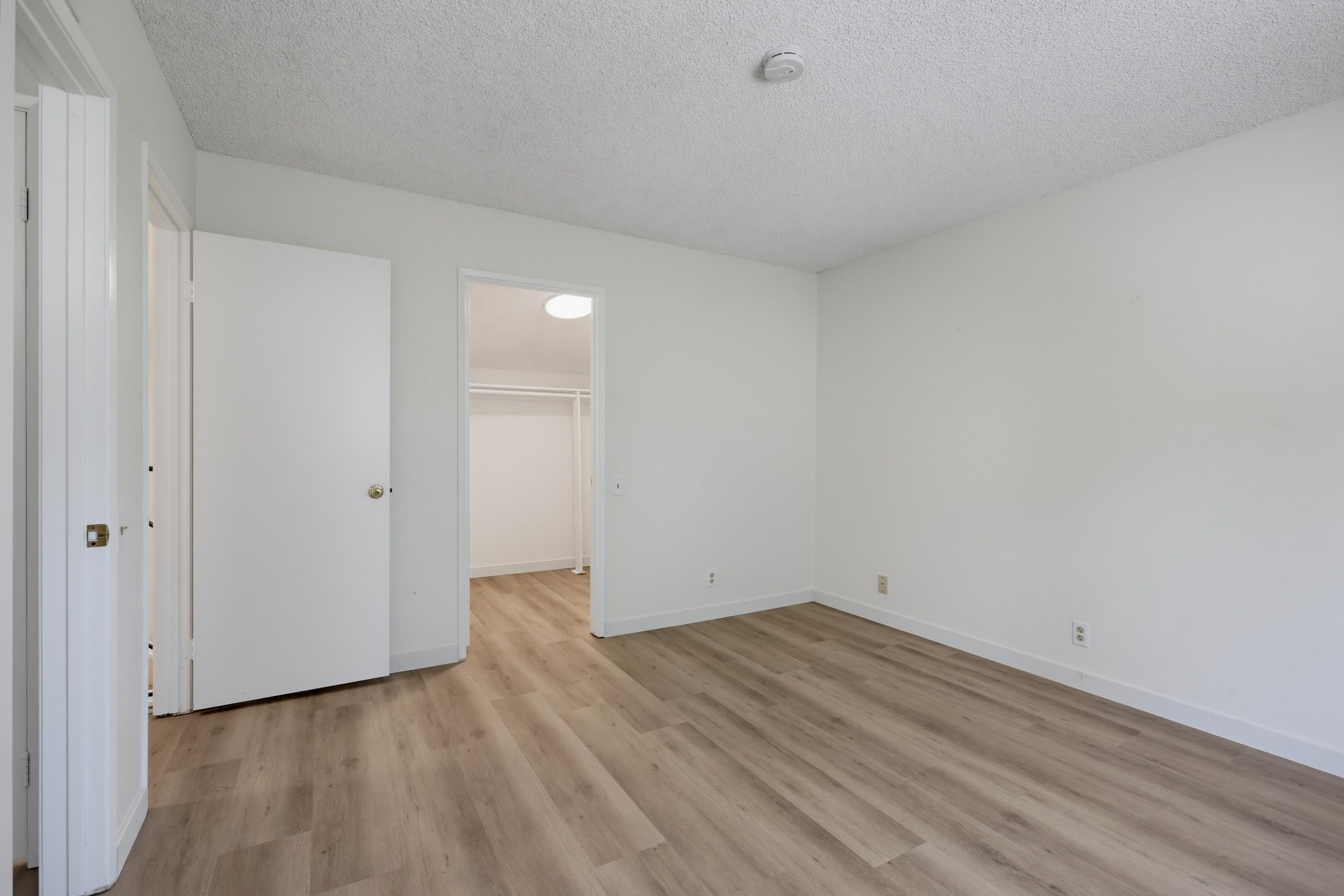 Virtual tour photo 37 of 60 for 22692 Via Santa Maria