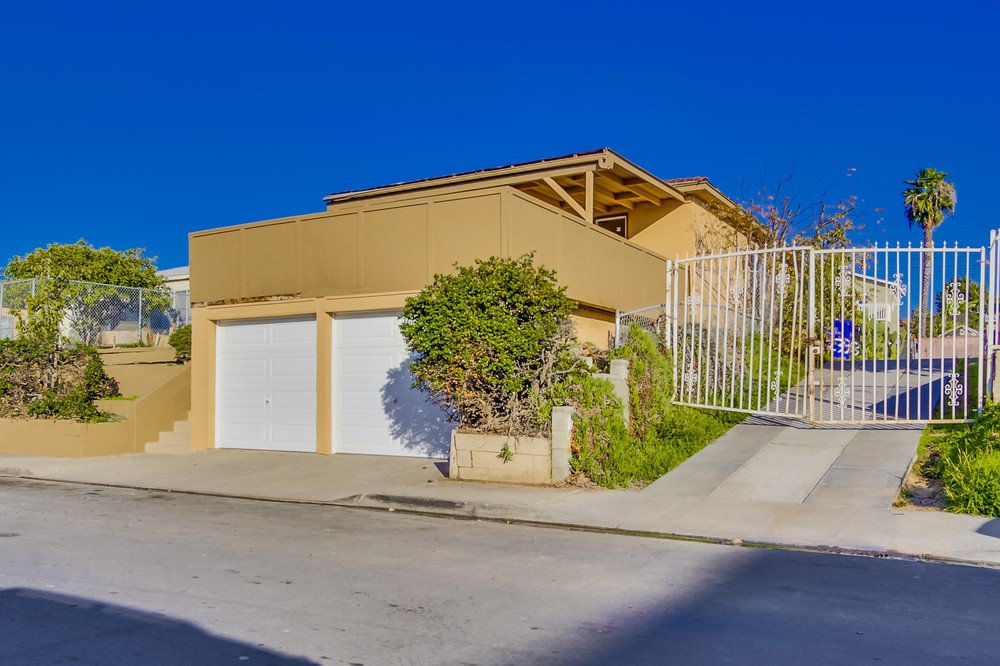 Virtual tour photo 3 of 11 for 227 Francis Street