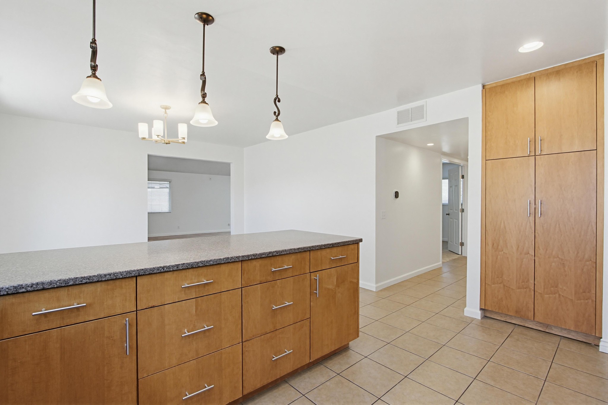 Virtual tour photo 19 of 59 for 227 Skyridge Ln