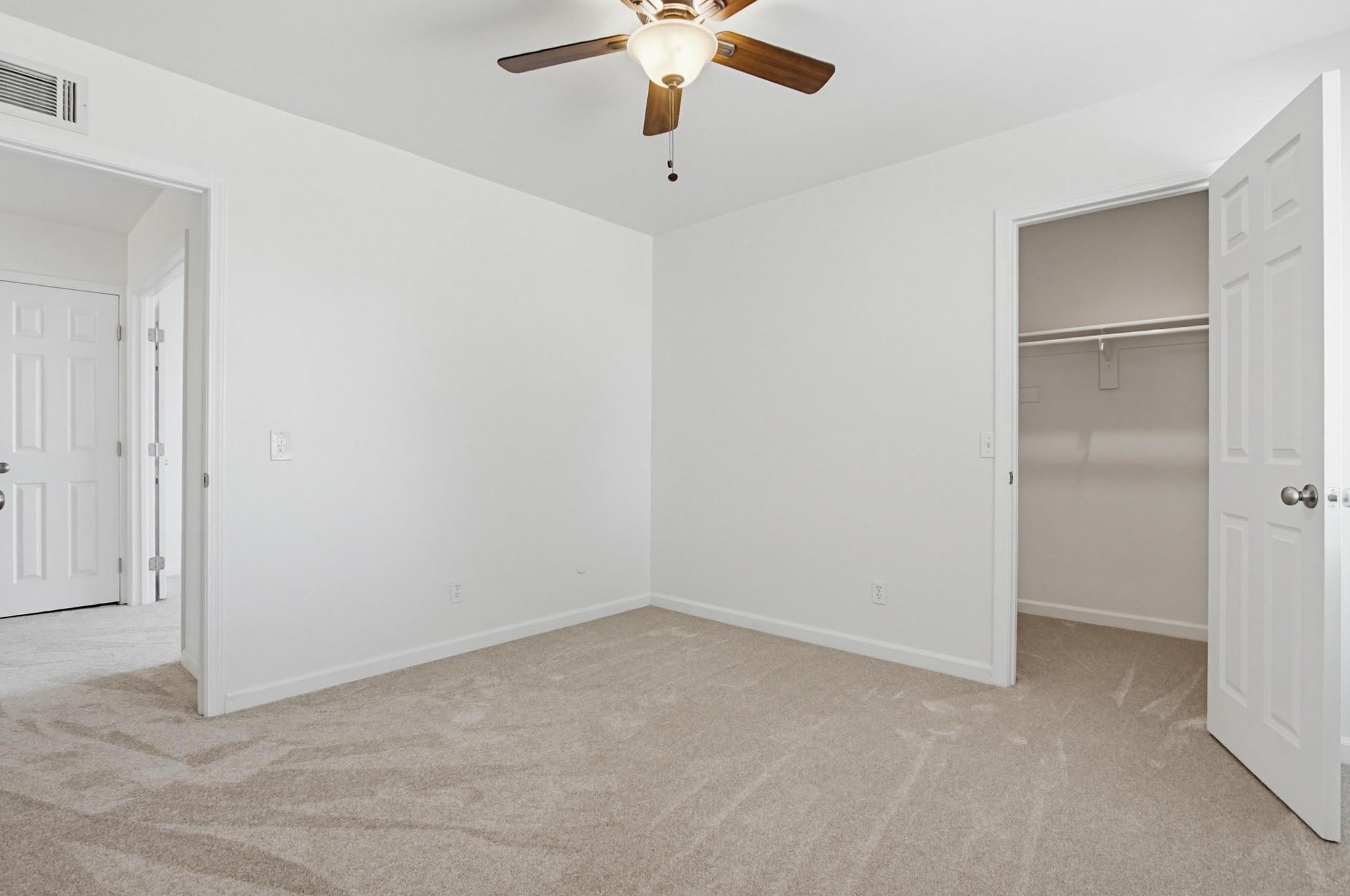 Virtual tour photo 45 of 59 for 227 Skyridge Ln
