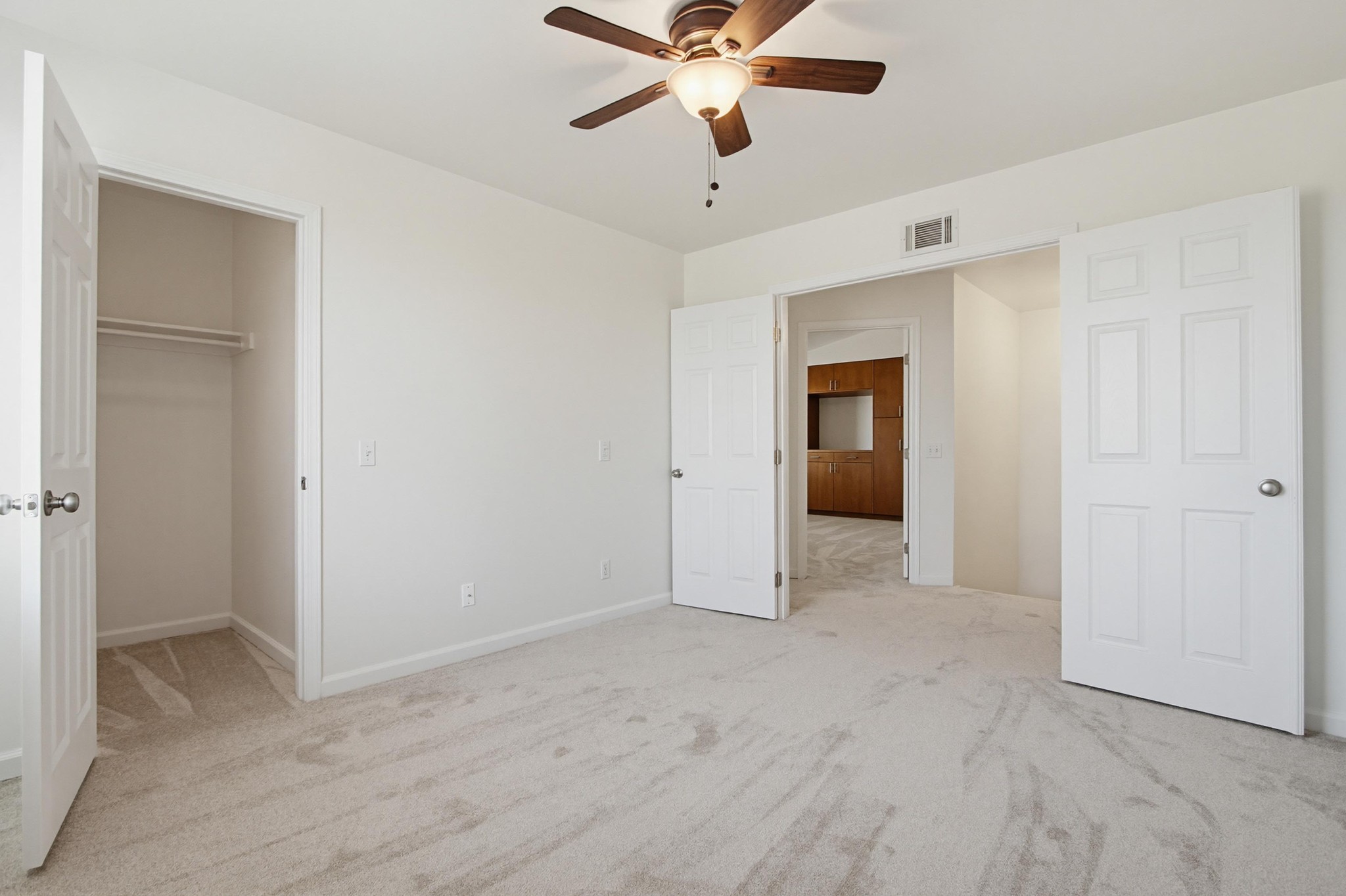 Virtual tour photo 47 of 59 for 227 Skyridge Ln