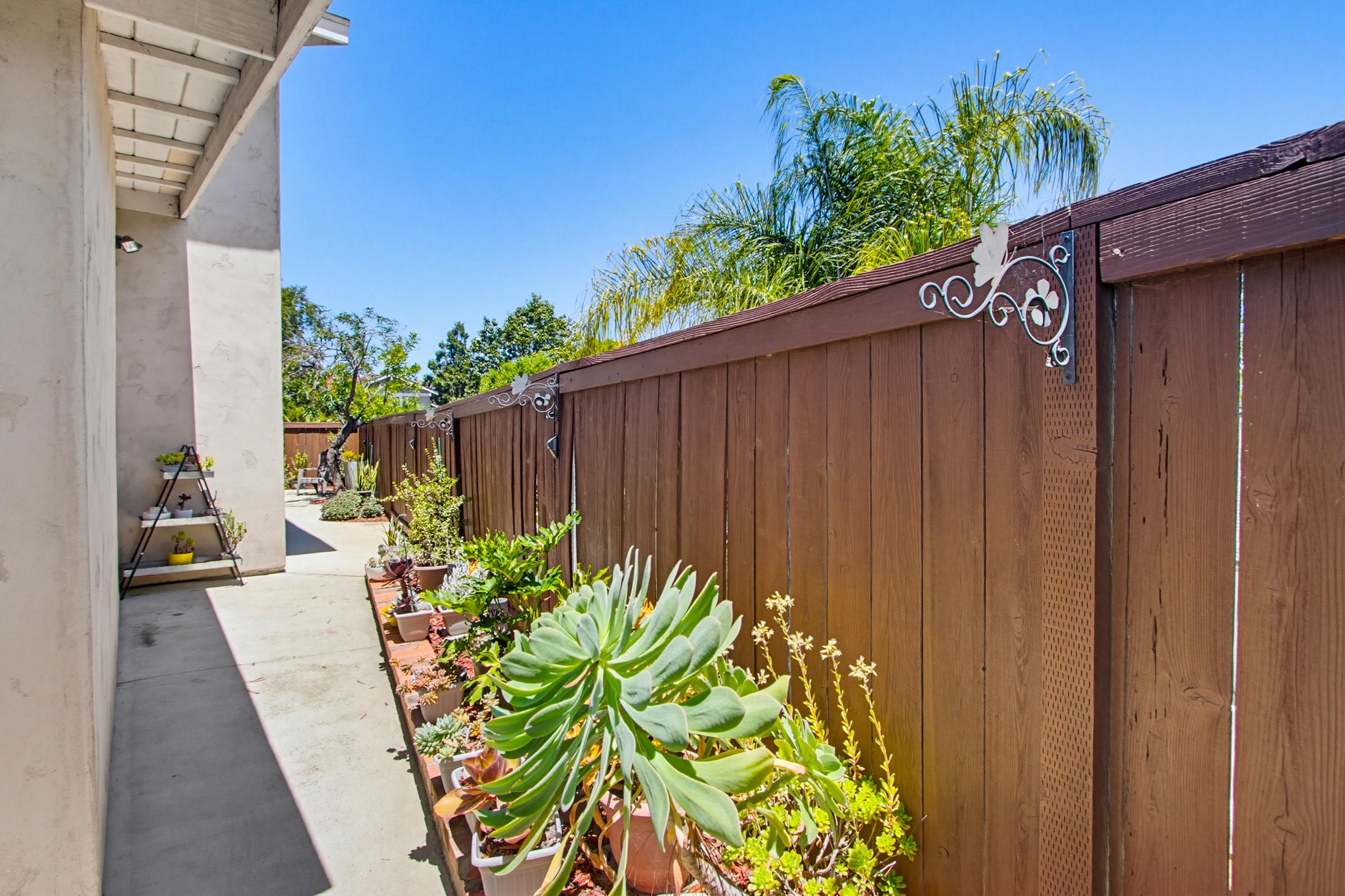 Virtual tour photo 52 of 59 for 227 Skyridge Ln