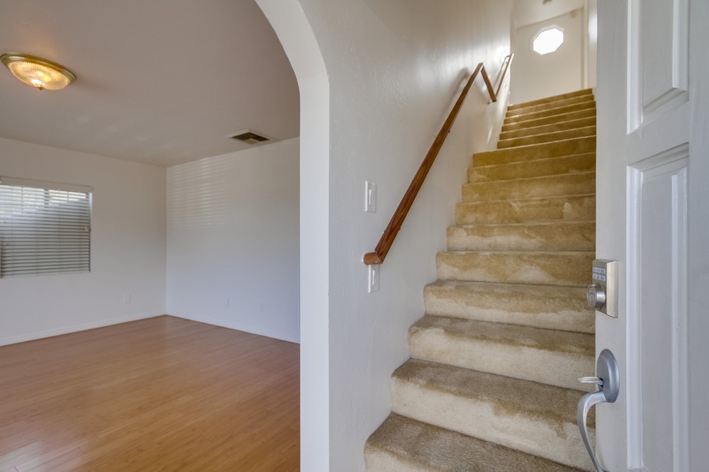 Virtual tour photo 8 of 46 for 2271 Etiwanda Street