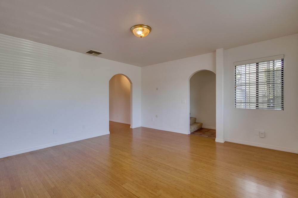 Virtual tour photo 10 of 46 for 2271 Etiwanda Street