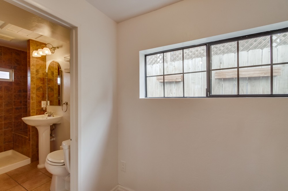 Virtual tour photo 16 of 46 for 2271 Etiwanda Street