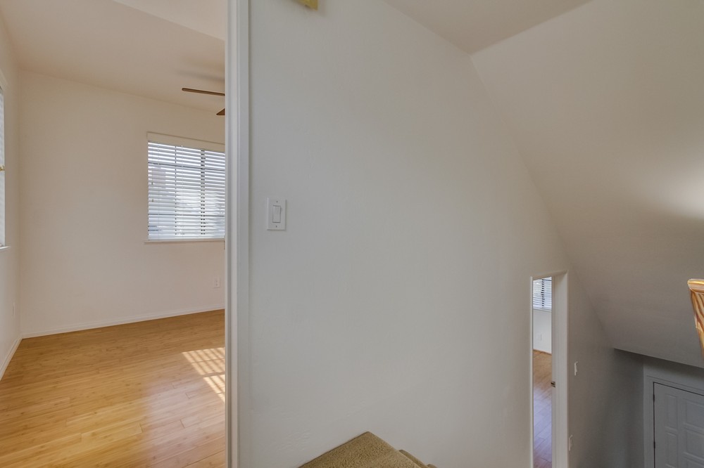 Virtual tour photo 18 of 46 for 2271 Etiwanda Street