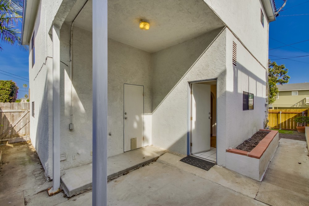 Virtual tour photo 41 of 46 for 2271 Etiwanda Street