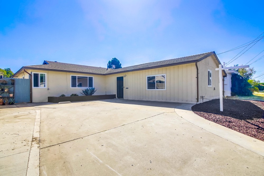 Virtual tour photo 4 of 53 for 2271 Finch Ln