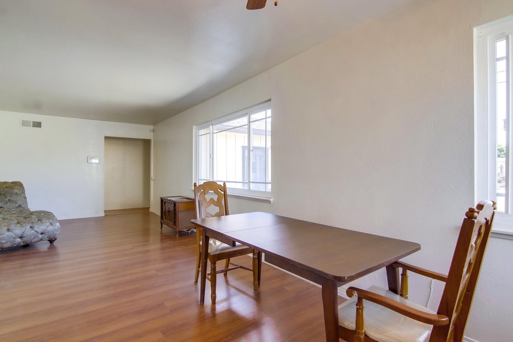 Virtual tour photo 10 of 53 for 2271 Finch Ln