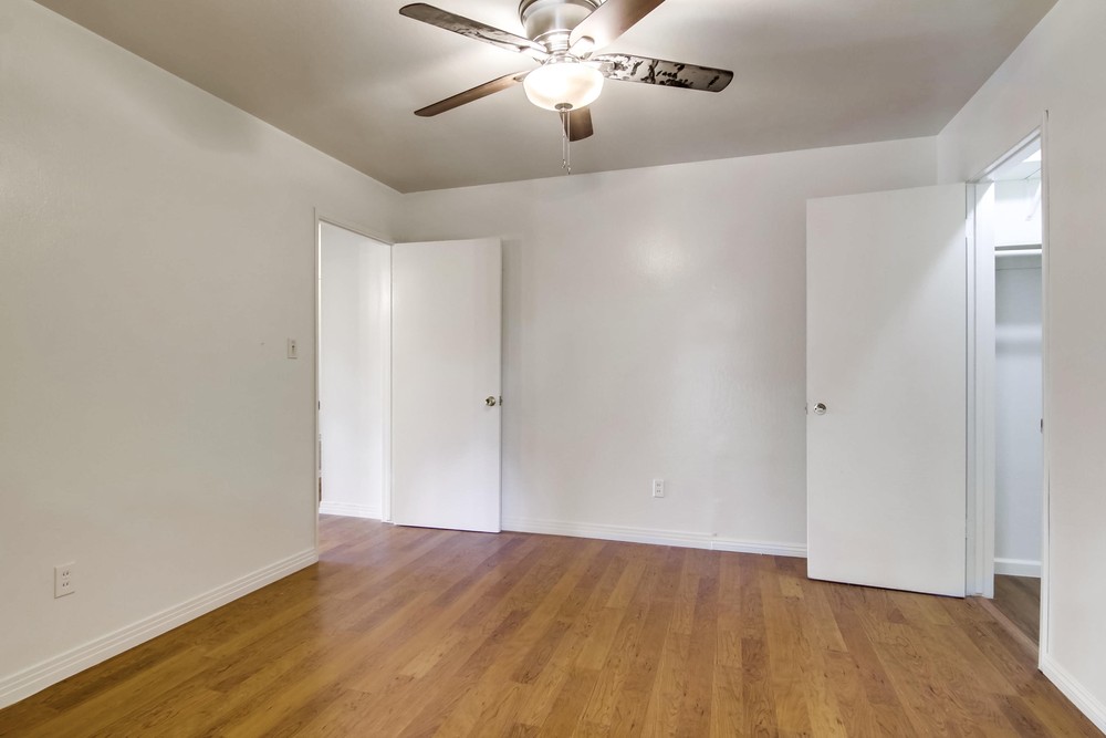 Virtual tour photo 32 of 53 for 2271 Finch Ln