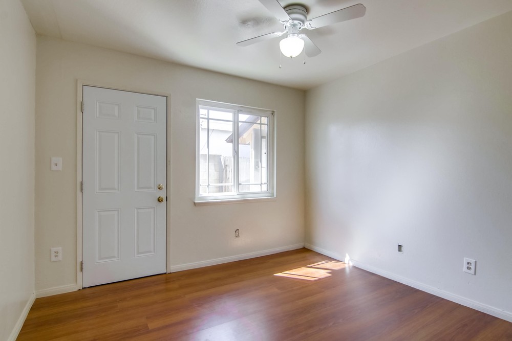 Virtual tour photo 40 of 53 for 2271 Finch Ln