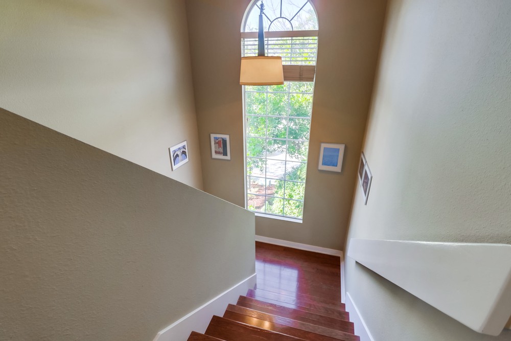 Virtual tour photo 37 of 65 for 2273 Loring St