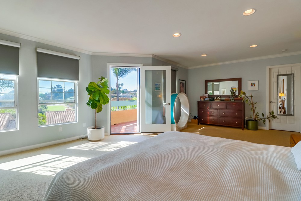Virtual tour photo 44 of 65 for 2273 Loring St