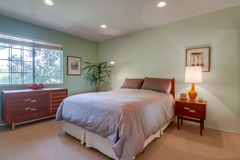 Virtual tour photo 48 of 65 for 2273 Loring St