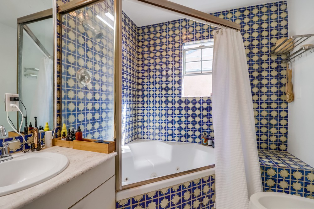 Virtual tour photo 53 of 65 for 2273 Loring St