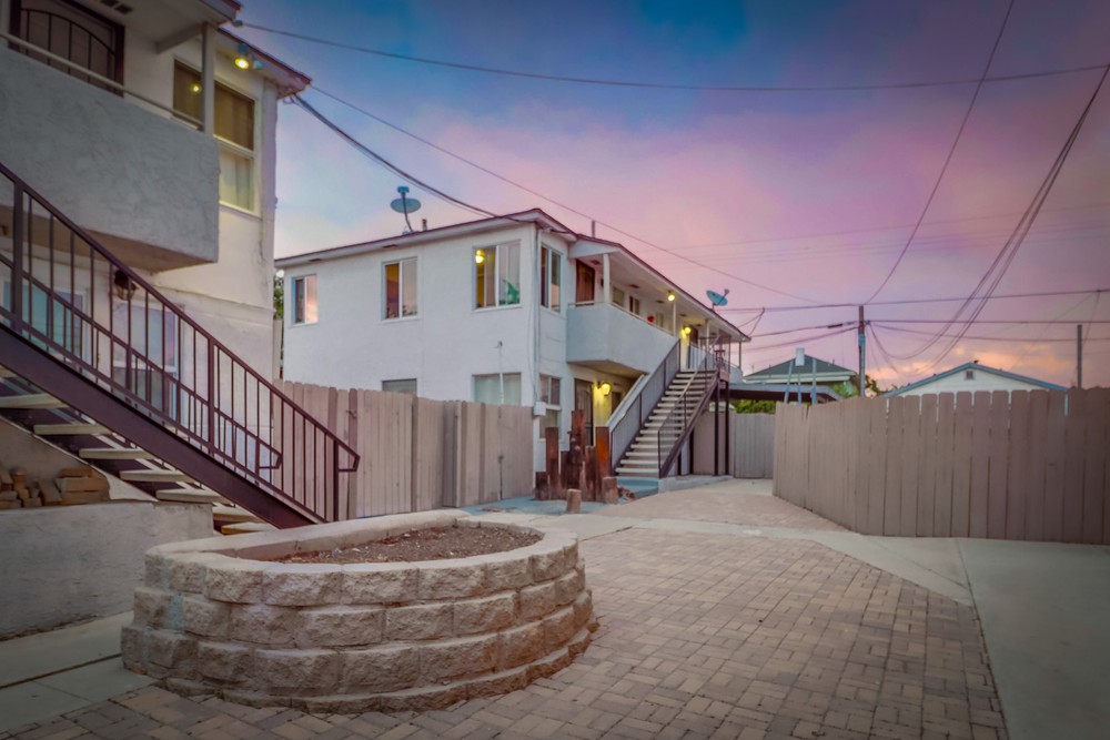 Virtual tour photo 1 of 54 for 2274 Kearney Ave
