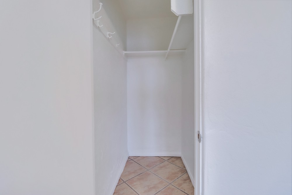 Virtual tour photo 18 of 54 for 2274 Kearney Ave