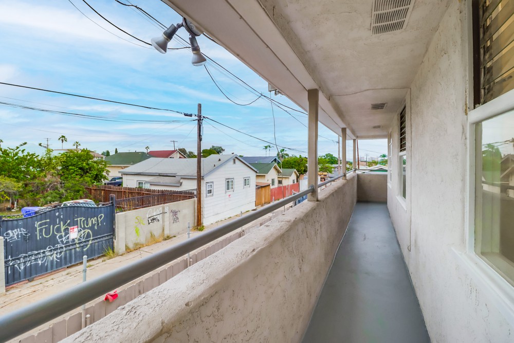 Virtual tour photo 32 of 54 for 2274 Kearney Ave