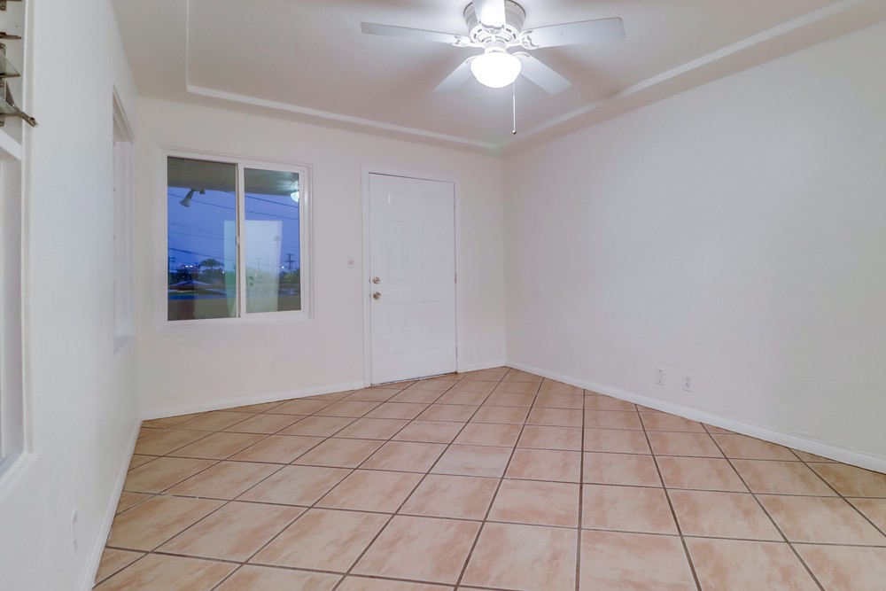 Virtual tour photo 41 of 54 for 2274 Kearney Ave